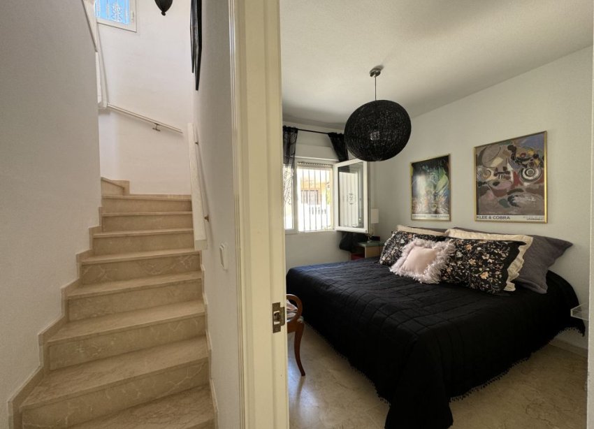 Resale - Villa - Orihuela Costa - Las Ramblas