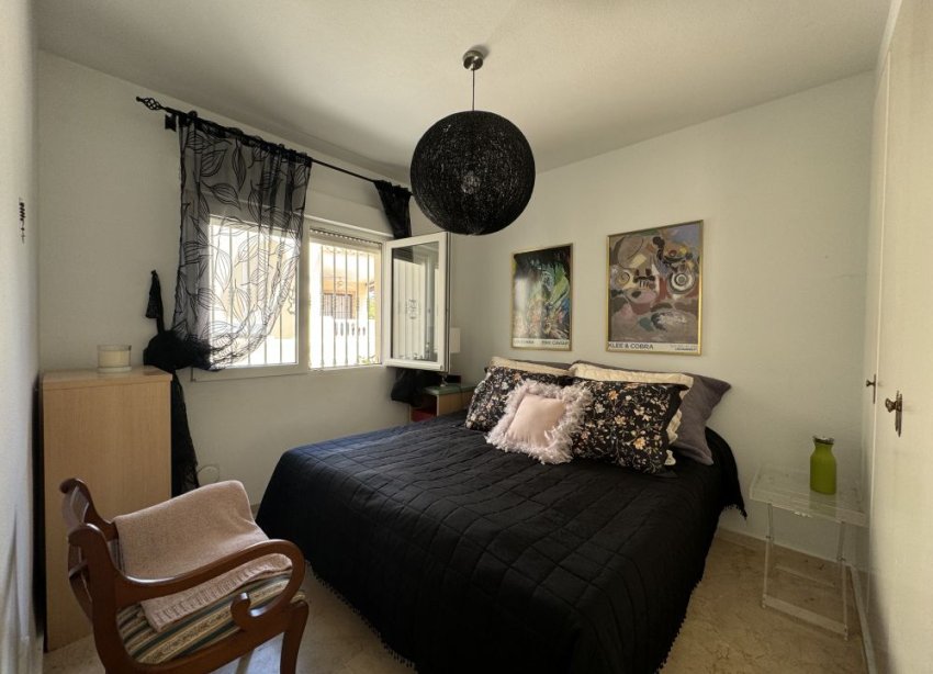 Resale - Villa - Orihuela Costa - Las Ramblas