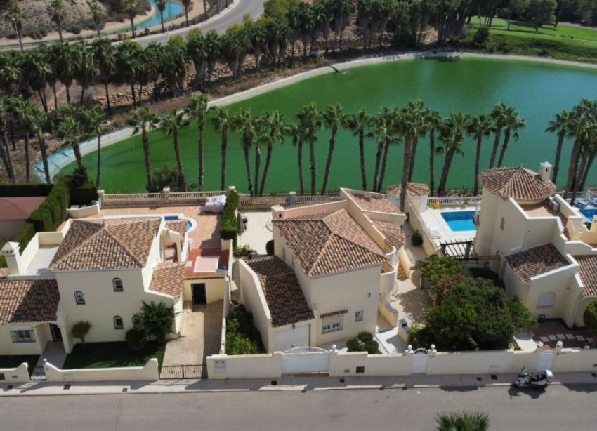 Resale - Villa - Orihuela Costa - Las Ramblas