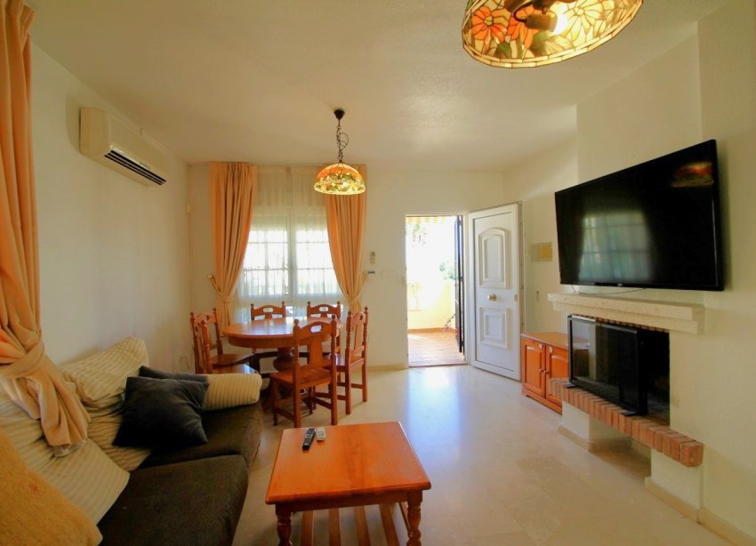 Resale - Villa - Orihuela Costa - Las Ramblas