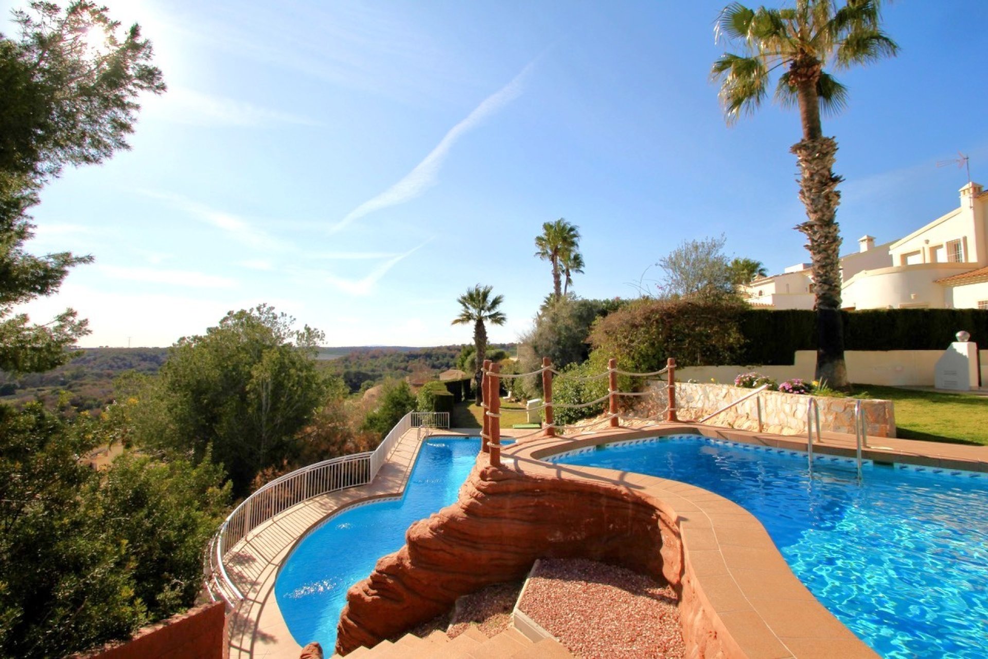 Resale - Villa - Orihuela Costa - Las Ramblas