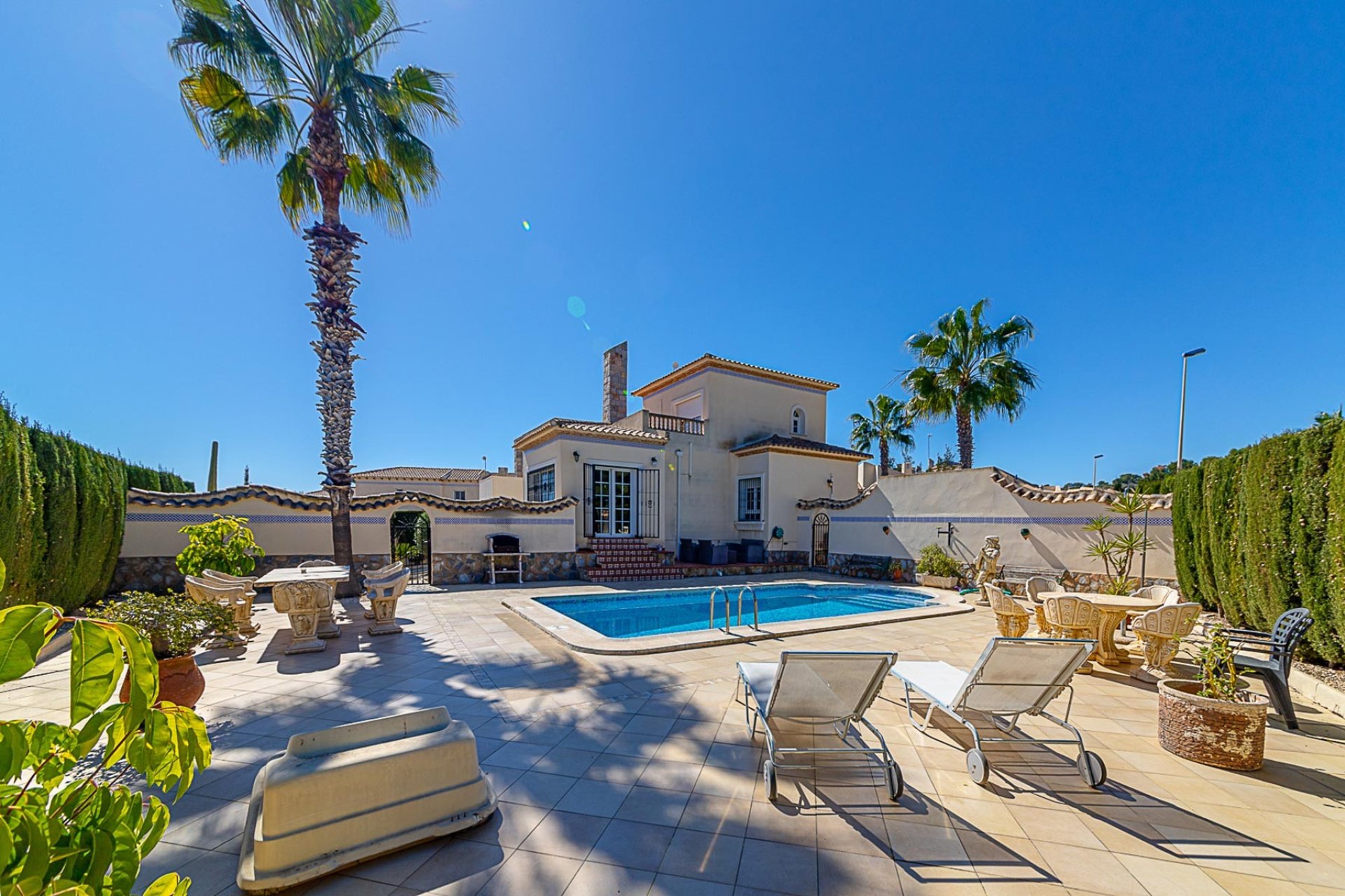 Resale - Villa - Orihuela Costa - Las Ramblas