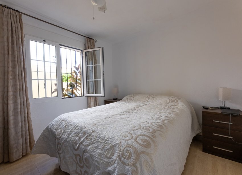 Resale - Villa - Orihuela Costa - Las Ramblas