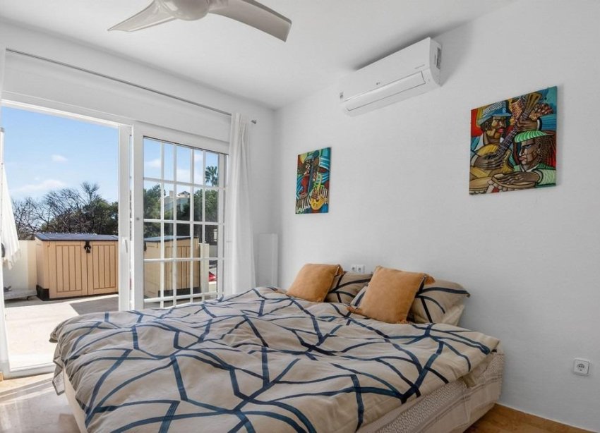 Resale - Villa - Orihuela Costa - Las Ramblas