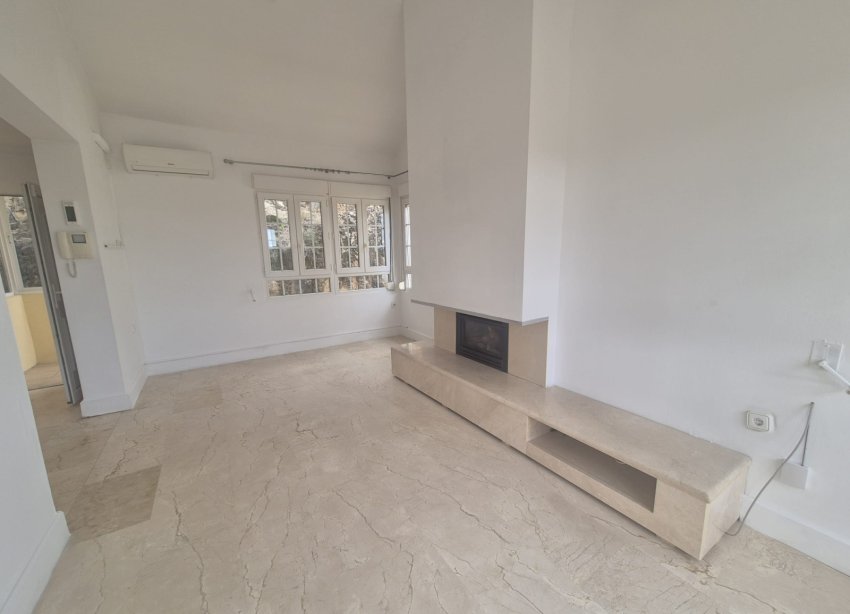 Resale - Villa - Orihuela Costa - Las Ramblas