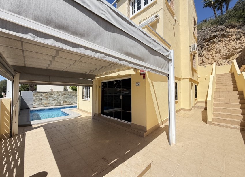 Resale - Villa - Orihuela Costa - Las Ramblas