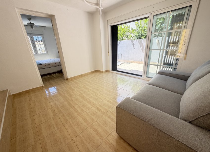 Resale - Villa - Orihuela Costa - Las Ramblas