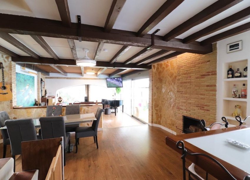 Resale - Villa - Orihuela Costa - Lomas de Cabo Roig-Los Dolses