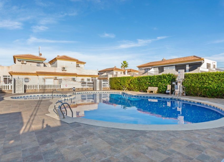 Resale - Villa - Orihuela Costa - Lomas de Cabo Roig