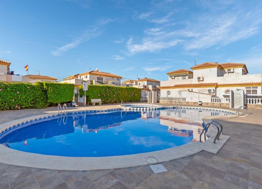 Resale - Villa - Orihuela Costa - Lomas de Cabo Roig