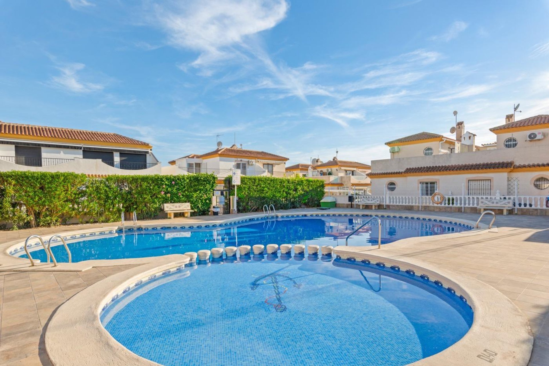 Resale - Villa - Orihuela Costa - Lomas de Cabo Roig