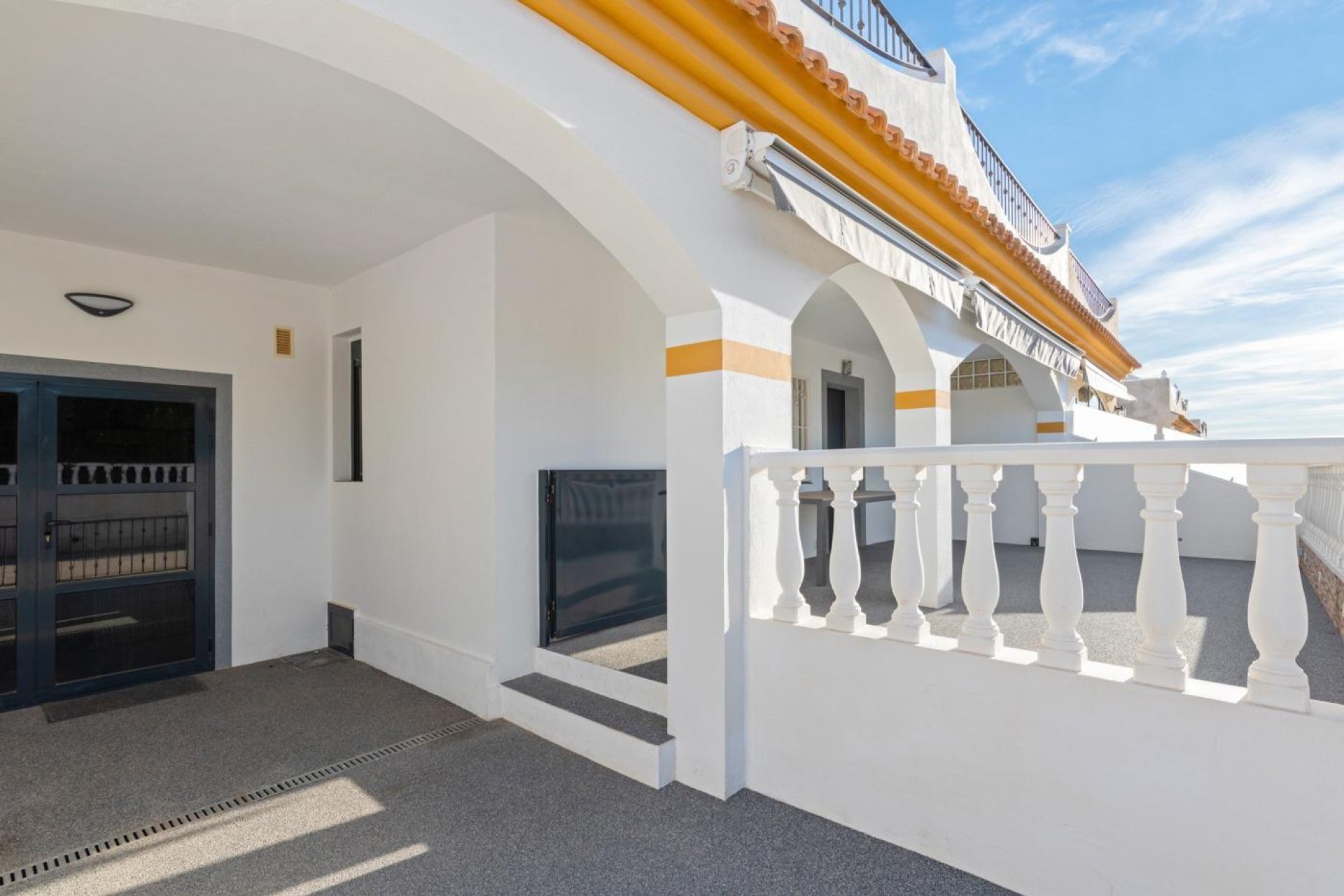 Resale - Villa - Orihuela Costa - Lomas de Cabo Roig