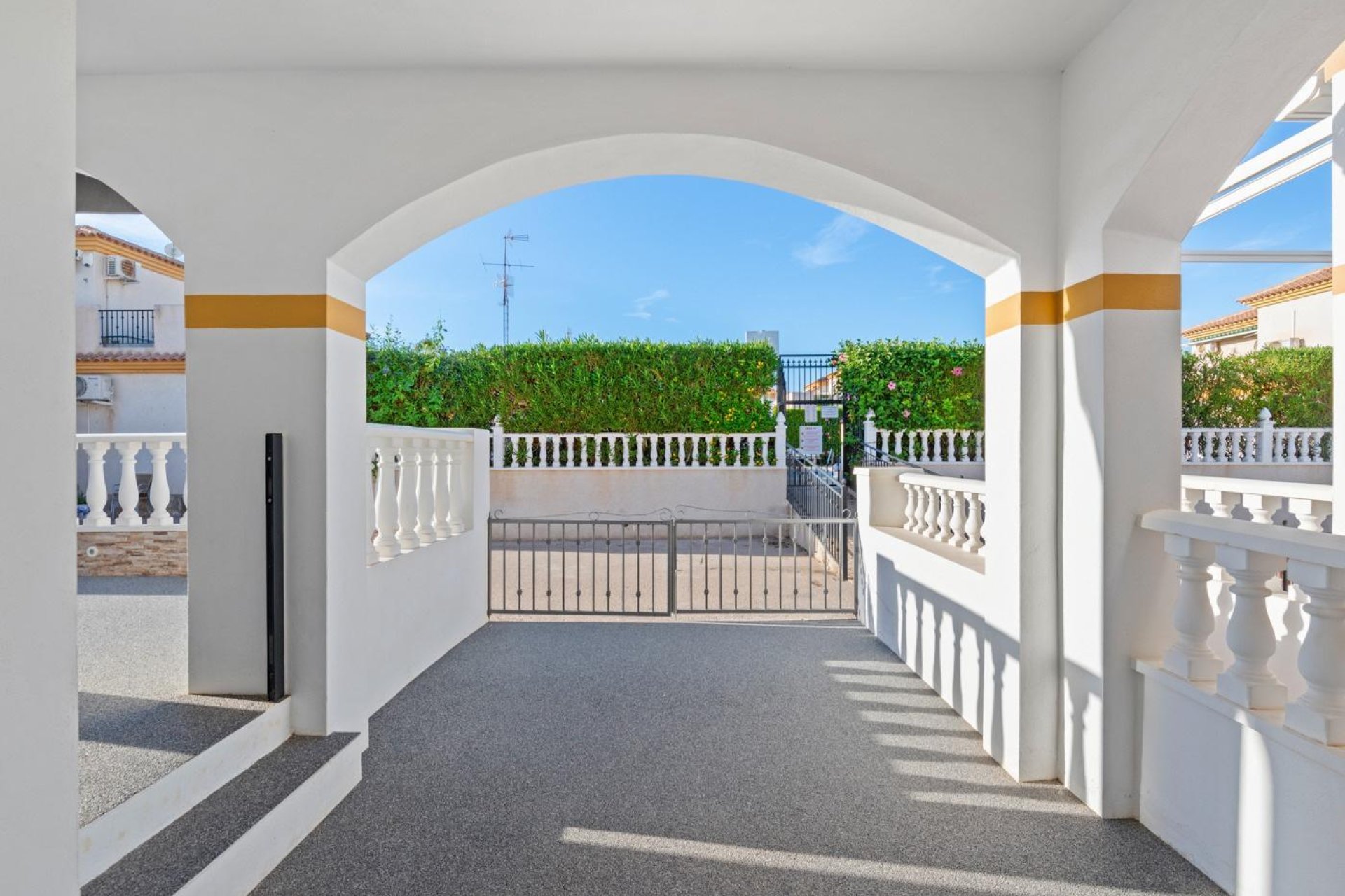 Resale - Villa - Orihuela Costa - Lomas de Cabo Roig