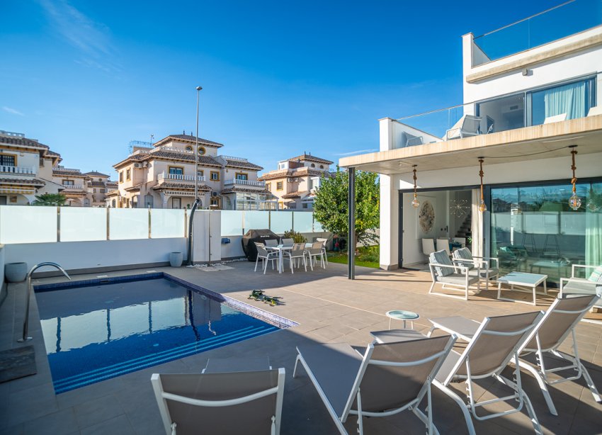 Resale - Villa - Orihuela Costa - Lomas De Cabo Roig