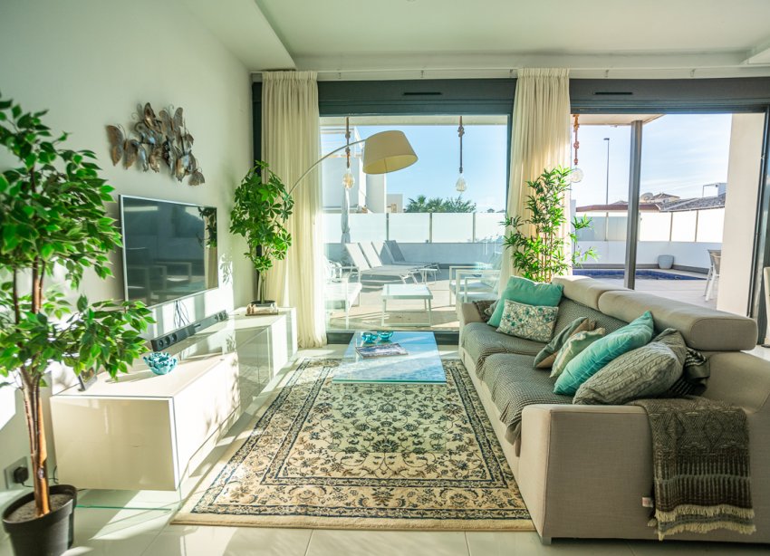 Resale - Villa - Orihuela Costa - Lomas De Cabo Roig