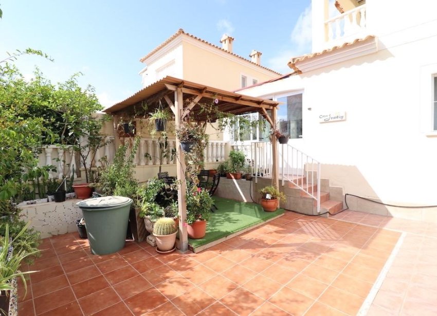 Resale - Villa - Orihuela Costa - Lomas de Cabo Roig