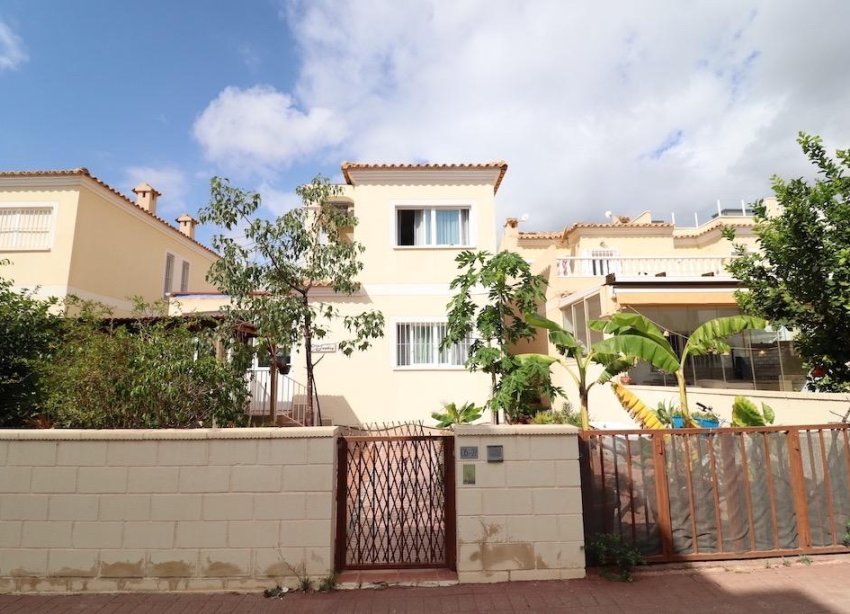 Resale - Villa - Orihuela Costa - Lomas de Cabo Roig