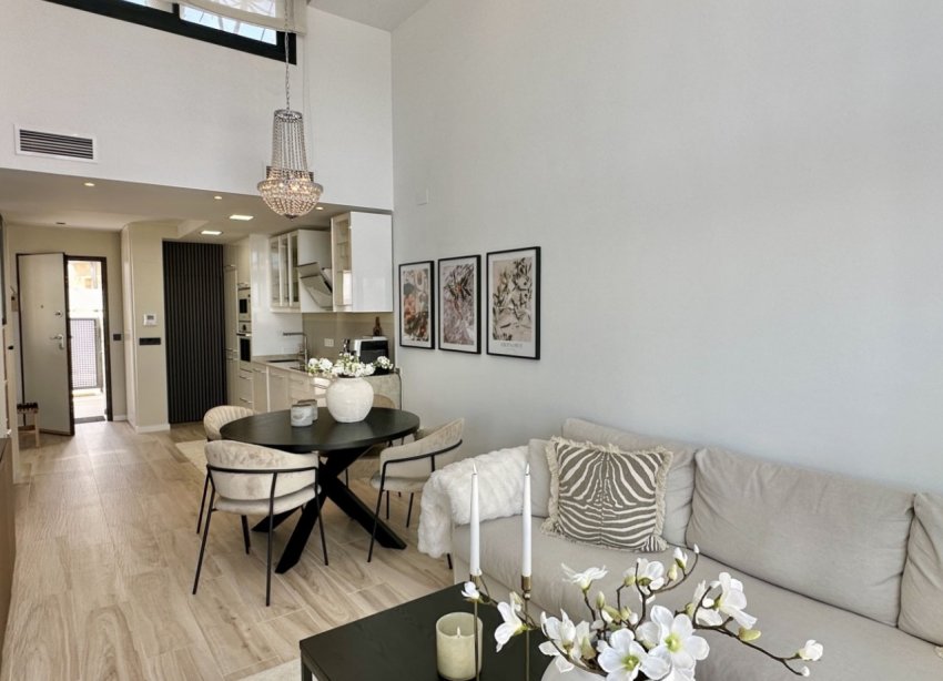 Resale - Villa - Orihuela Costa - Lomas de Cabo Roig