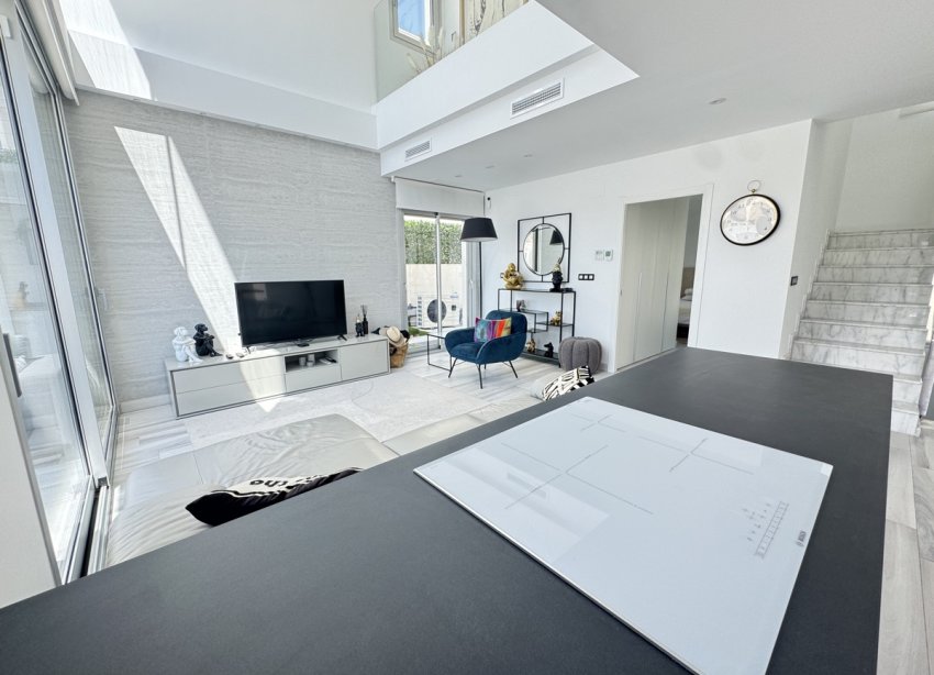 Resale - Villa - Orihuela Costa - Lomas de Cabo Roig