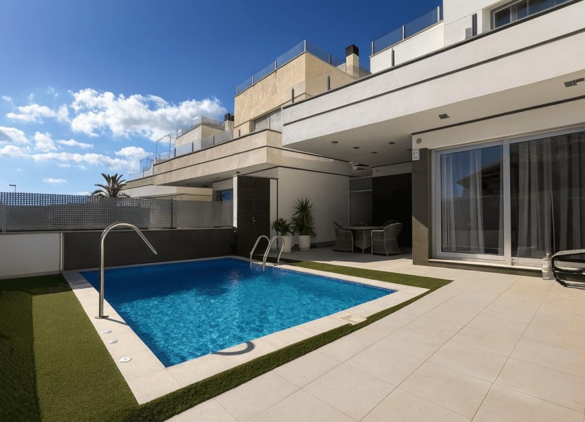 Resale - Villa - Orihuela Costa - Lomas de Cabo Roig