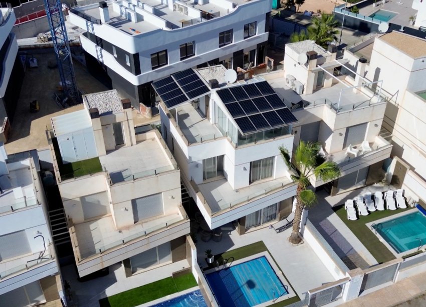 Resale - Villa - Orihuela Costa - Lomas de Cabo Roig