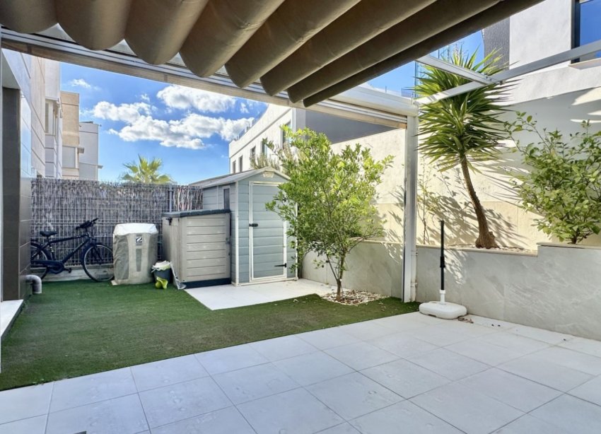 Resale - Villa - Orihuela Costa - Lomas de Cabo Roig