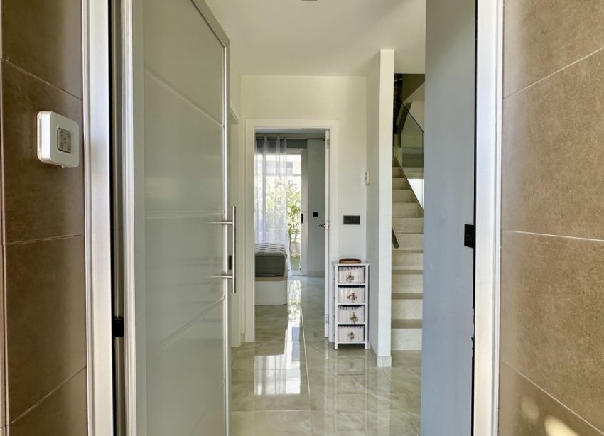 Resale - Villa - Orihuela Costa - Lomas de Cabo Roig