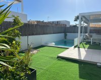 Resale - Villa - Orihuela Costa - Lomas de Cabo Roig