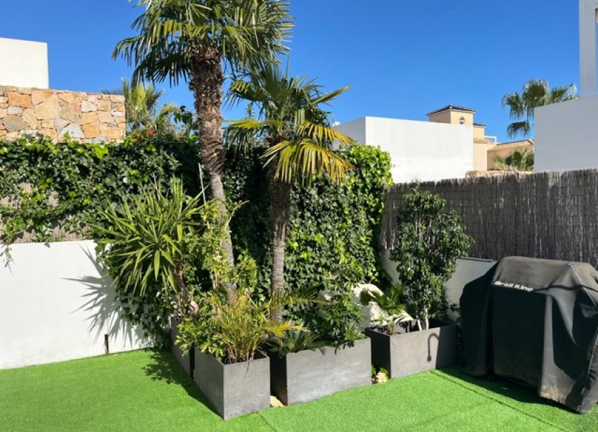 Resale - Villa - Orihuela Costa - Lomas de Cabo Roig