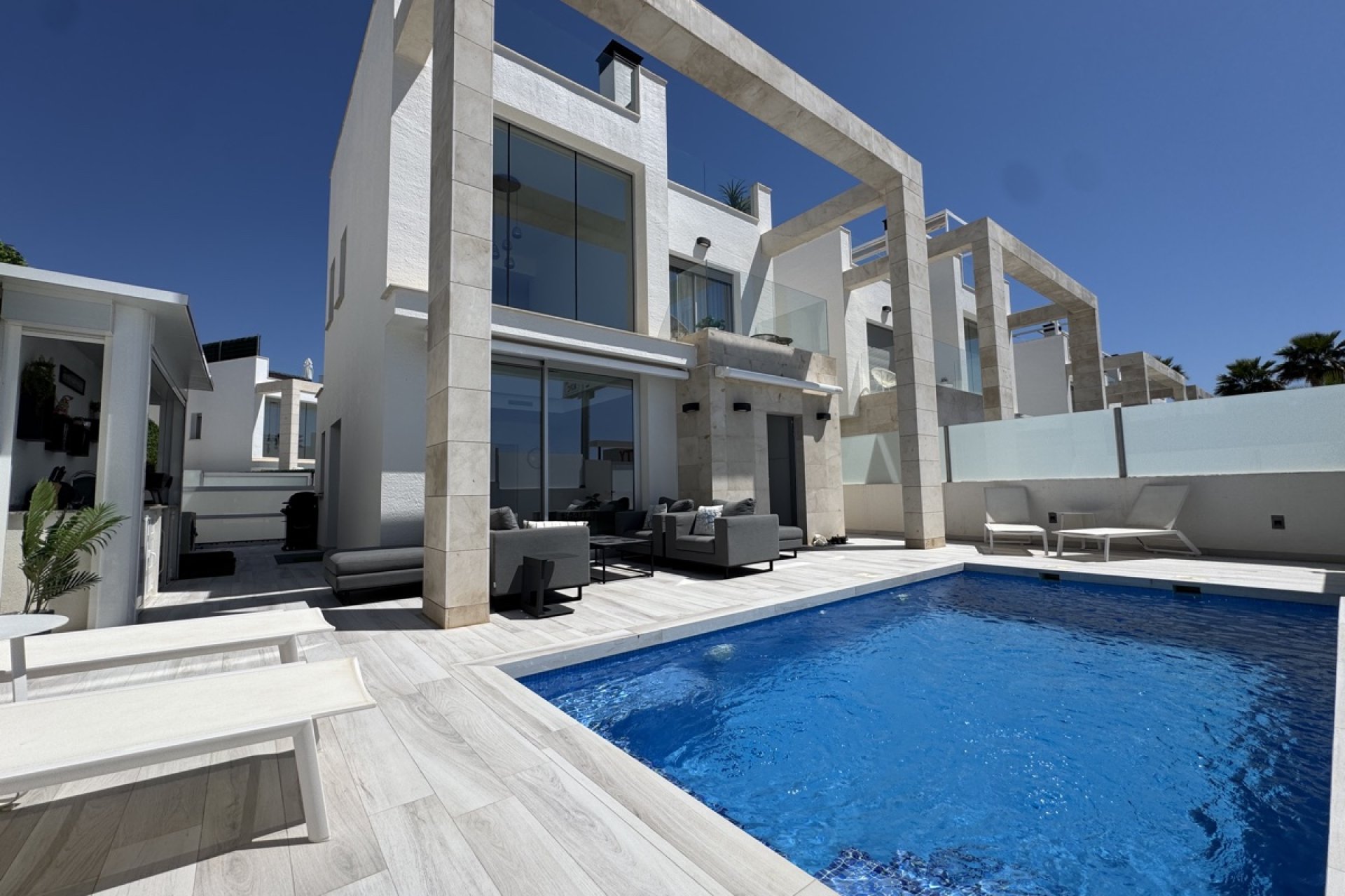 Resale - Villa - Orihuela Costa - Lomas de Cabo Roig