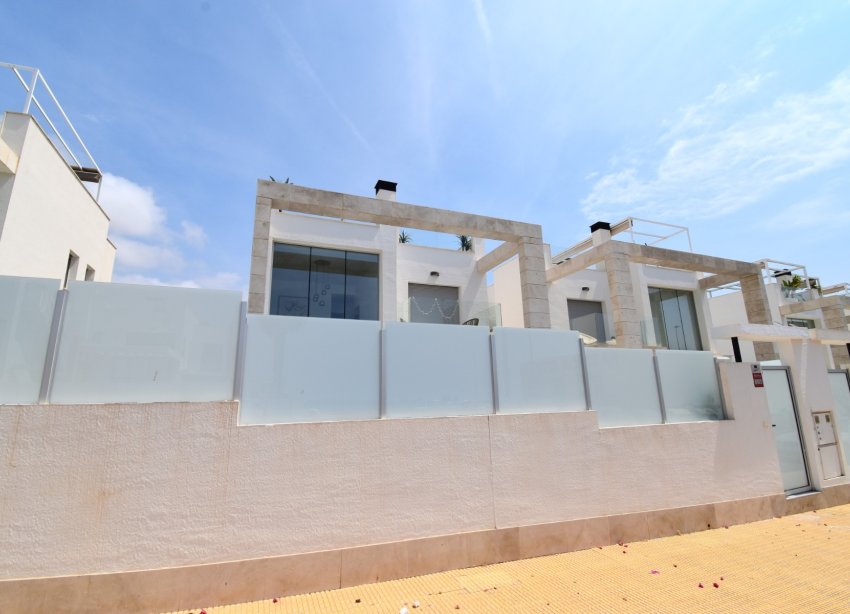 Resale - Villa - Orihuela Costa - Lomas de Cabo Roig
