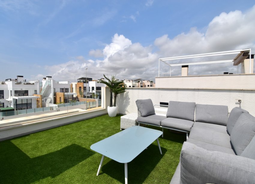 Resale - Villa - Orihuela Costa - Lomas de Cabo Roig