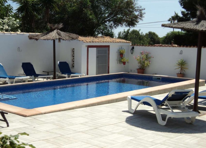 Resale - Villa - Orihuela Costa - Lomas De Cabo Roig