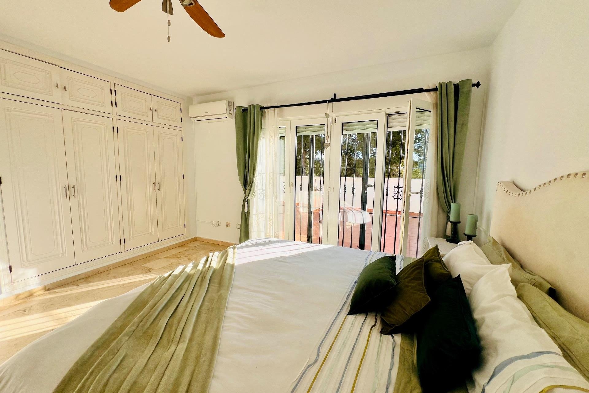 Resale - Villa - Orihuela Costa - Lomas de Campoamor-Las Ramblas