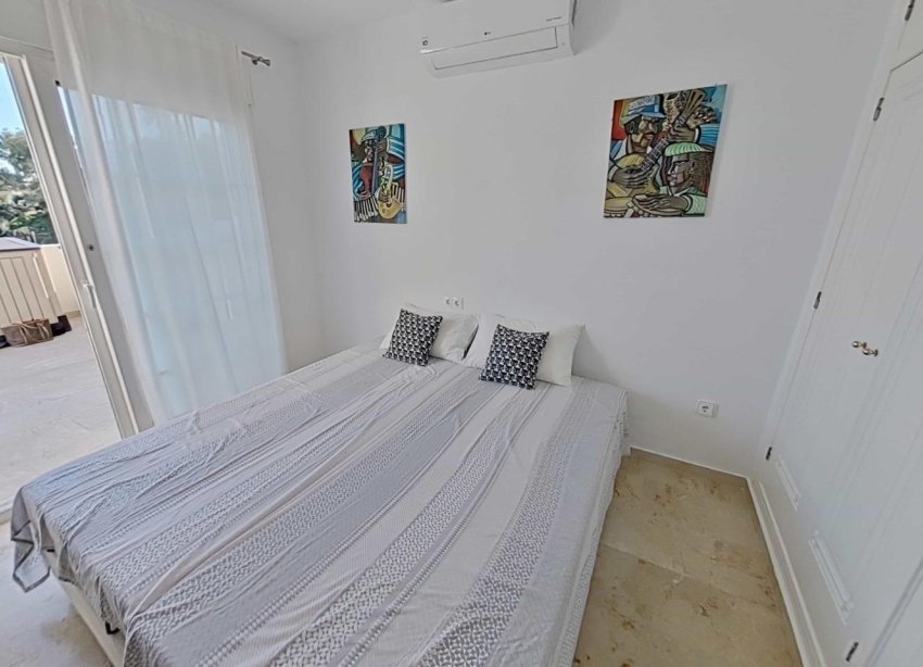Resale - Villa - Orihuela Costa - Lomas de Campoamor-Las Ramblas