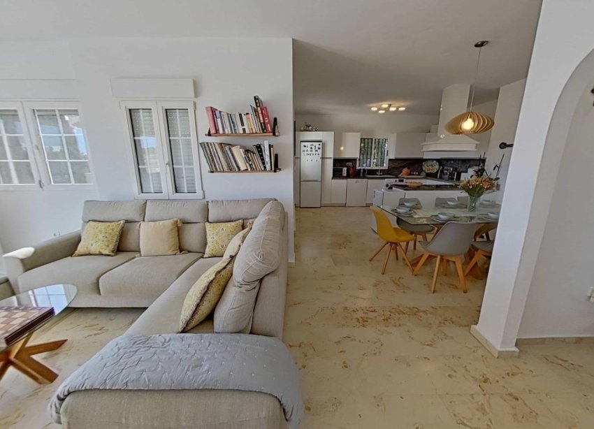 Resale - Villa - Orihuela Costa - Lomas de Campoamor-Las Ramblas