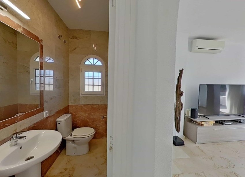 Resale - Villa - Orihuela Costa - Lomas de Campoamor-Las Ramblas