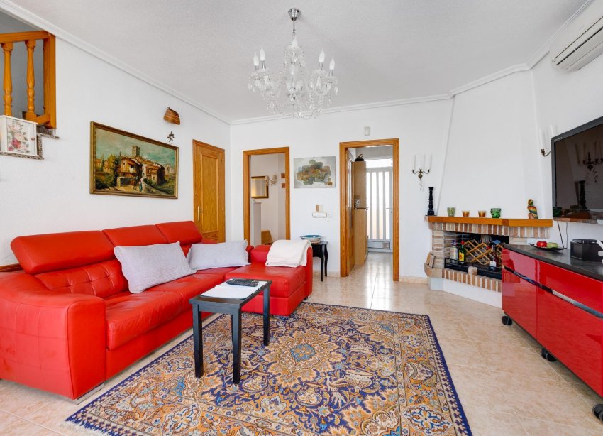Resale - Villa - Orihuela Costa - Lomas de Don Juan