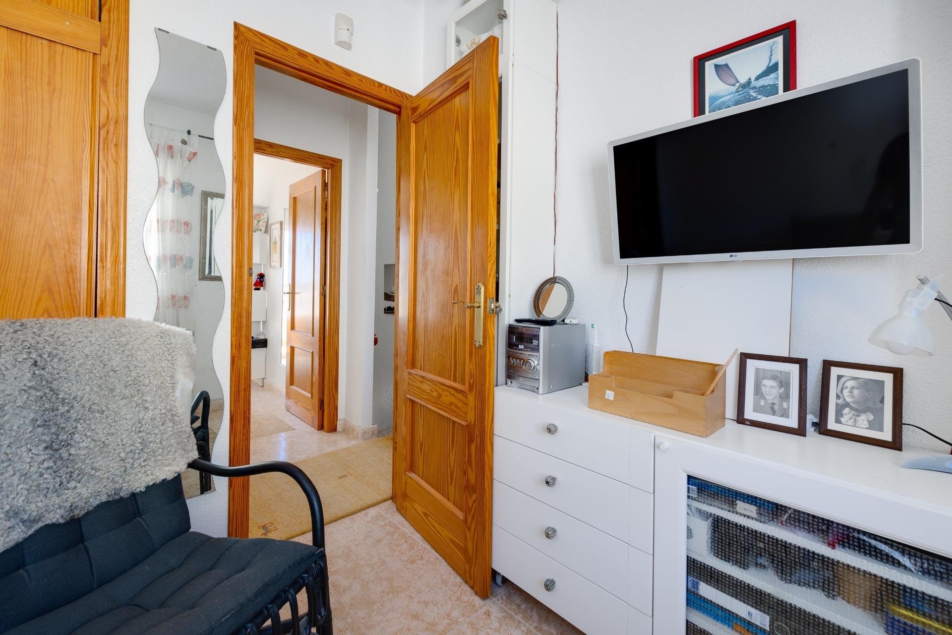 Resale - Villa - Orihuela Costa - Lomas de Don Juan