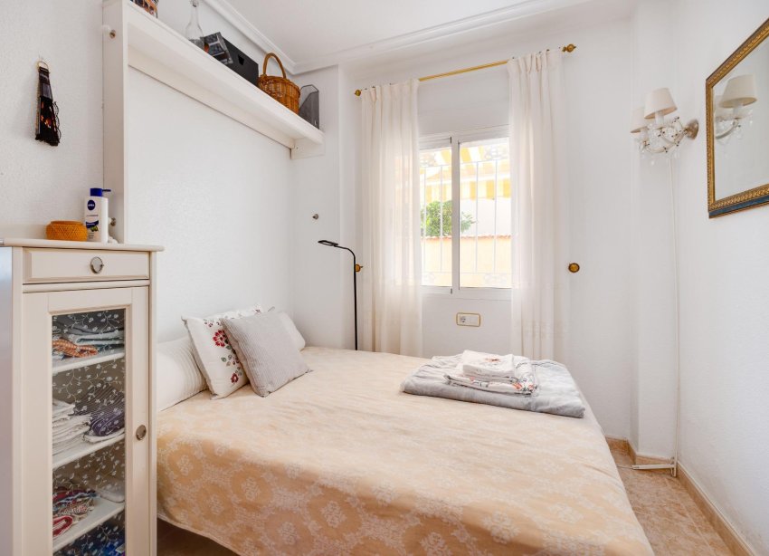 Resale - Villa - Orihuela Costa - Lomas de Don Juan