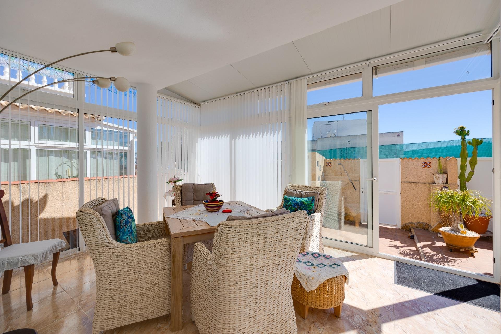 Resale - Villa - Orihuela Costa - Lomas de Don Juan