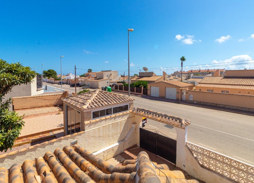 Resale - Villa - Orihuela Costa - Los Almendros-La Florida