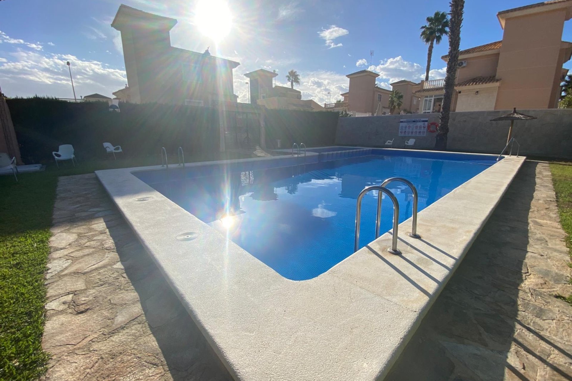 Resale - Villa - Orihuela Costa - Los Altos