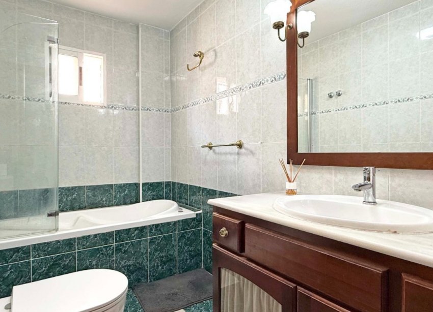 Resale - Villa - Orihuela Costa - Los Altos