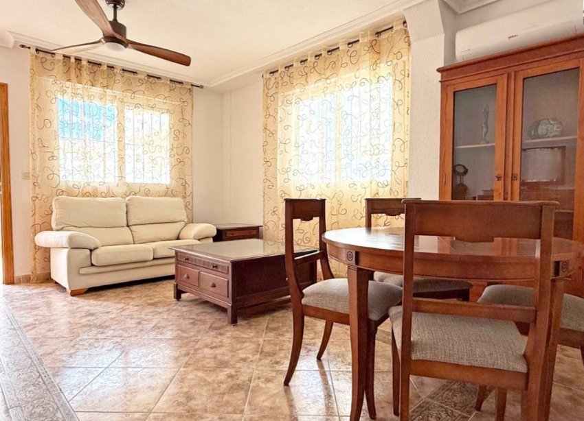 Resale - Villa - Orihuela Costa - Los Altos