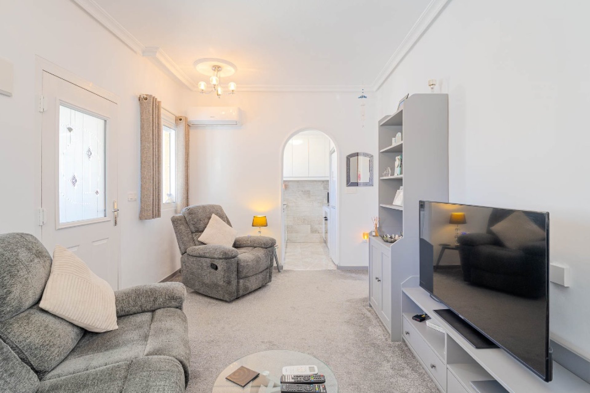 Resale - Villa - Orihuela Costa - Los Altos