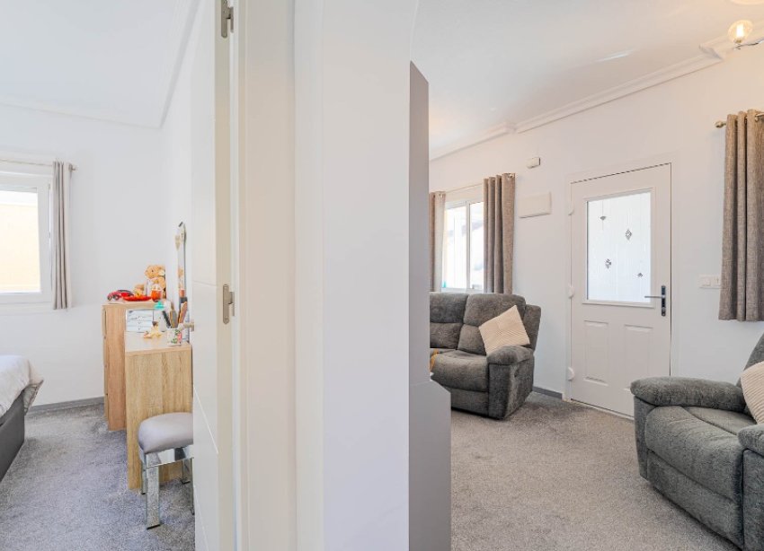 Resale - Villa - Orihuela Costa - Los Altos