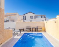 Resale - Villa - Orihuela Costa - Los Altos