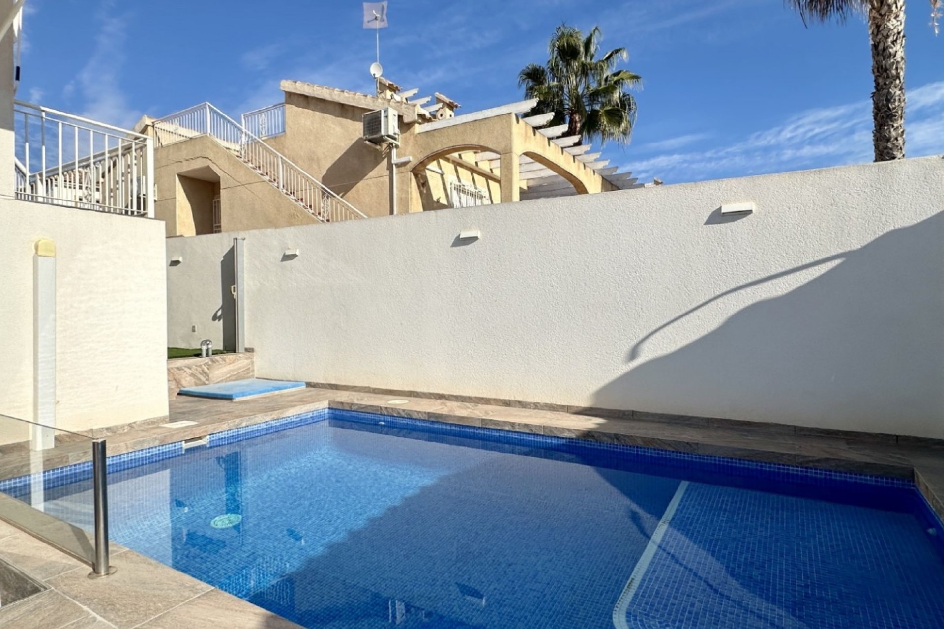 Resale - Villa - Orihuela Costa - Los Altos