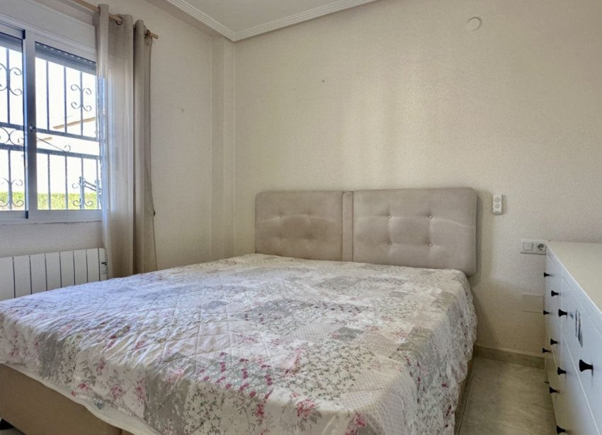 Resale - Villa - Orihuela Costa - Los Altos